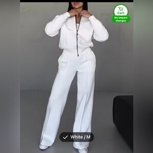 NWT Fleece Sweatsuit Ensemble, Jacket and Pants